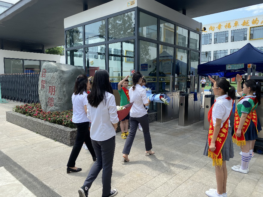 1609406387879215.png 7777777.png